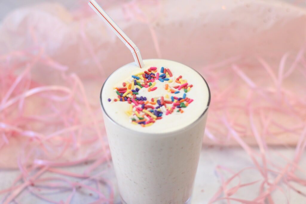 birthday cake smoothie