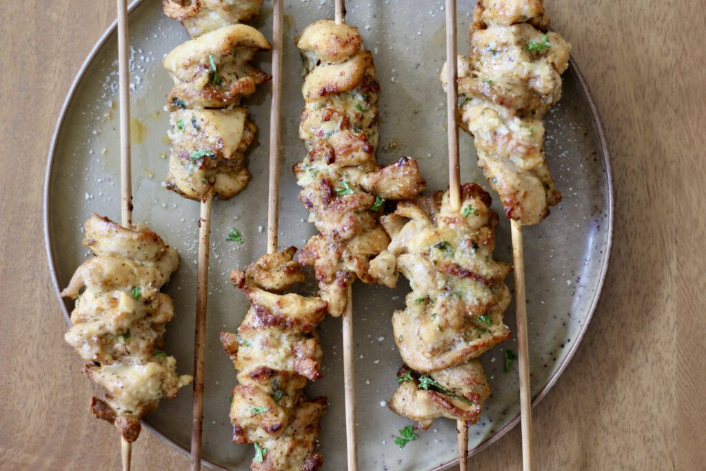garlic parmesan chicken skewers