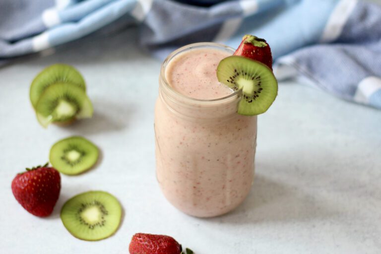 Tropical Smoothie Kiwi Quencher Recipe