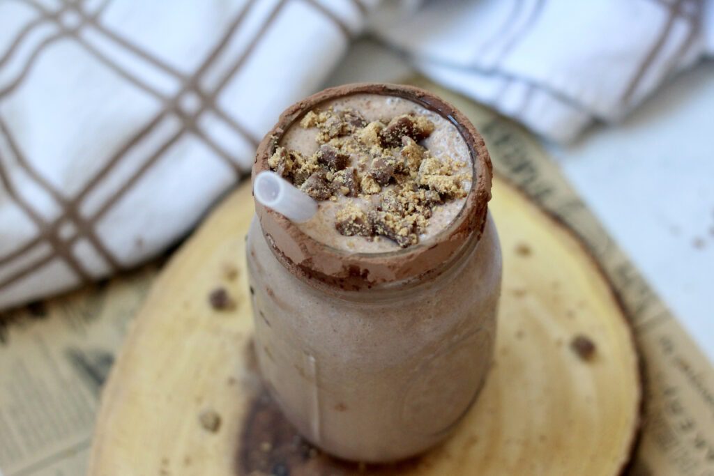 3 Ingredient Peanut Butter Smoothie
