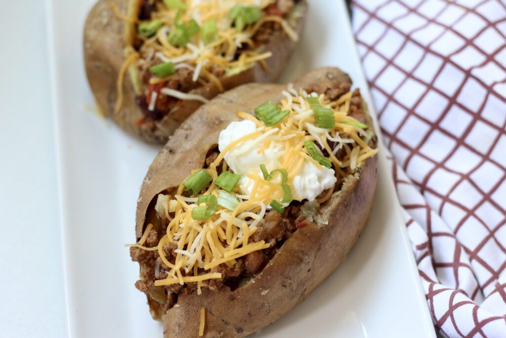 Baked Potato with Chili