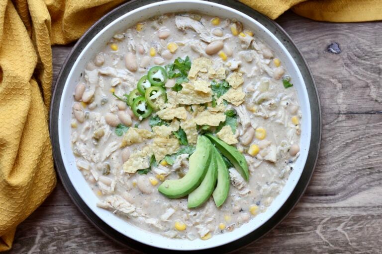 High-Protein Slow Cooker White Chicken Chili